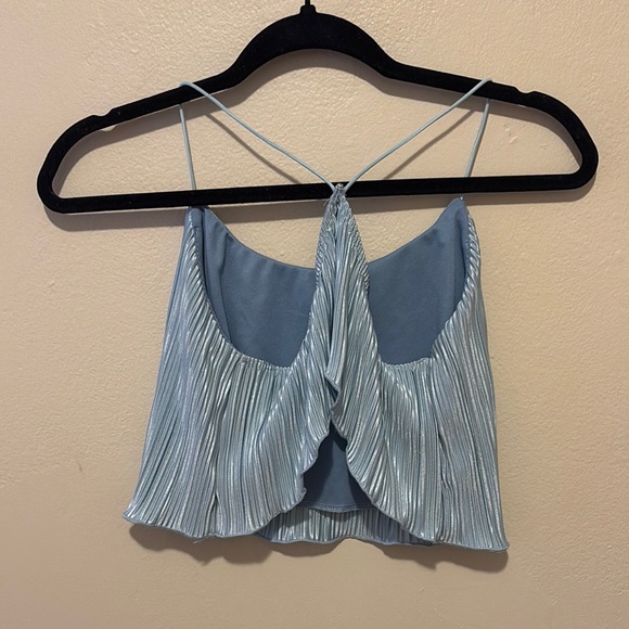 Chic Light Blue Pleated Camisole - Picture 2 of 2